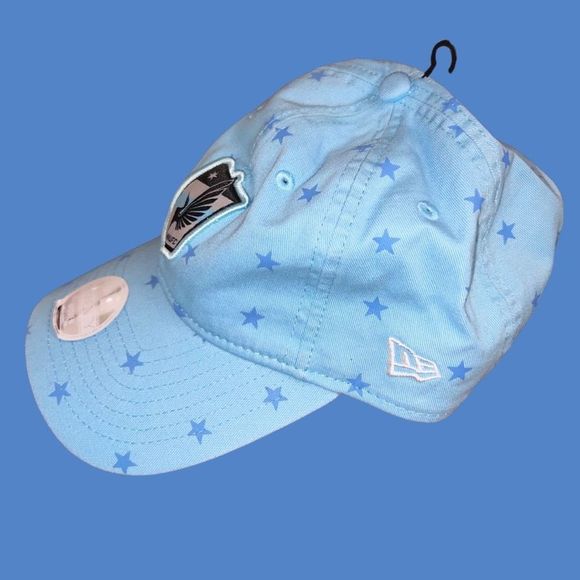 NWT Women's Minnesota United FC New Era Light Blue Star 9TWENTY Adjustable Hat - Picture 5 of 5